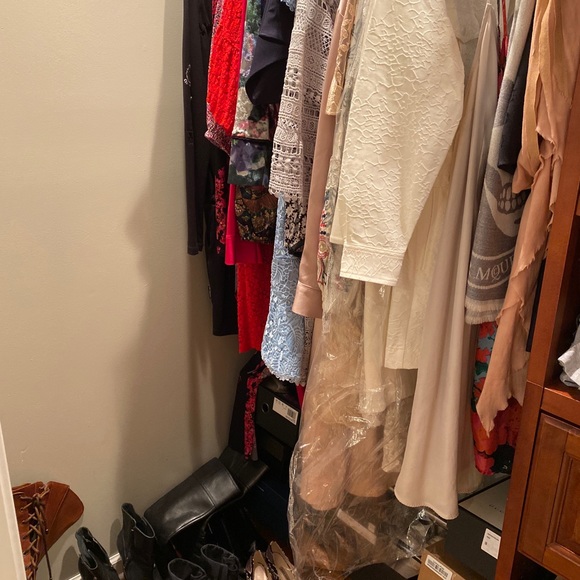 Meet your Posher, Victoria - Picture 2 of 2